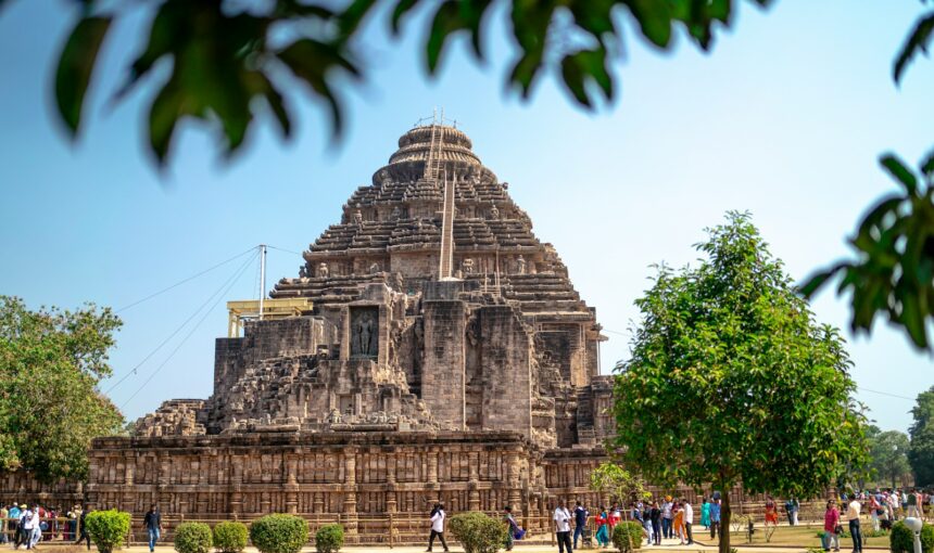 The Soul of East India – A Journey Through Bihar, Bengal & Odisha